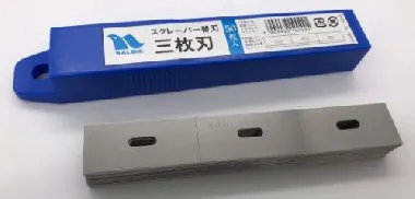 ナルビー スクレーパー替刃 3枚刃(50枚入)　AGH-003-2